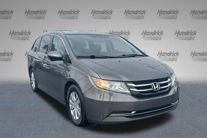 2016 Honda Odyssey EX-L photo 1