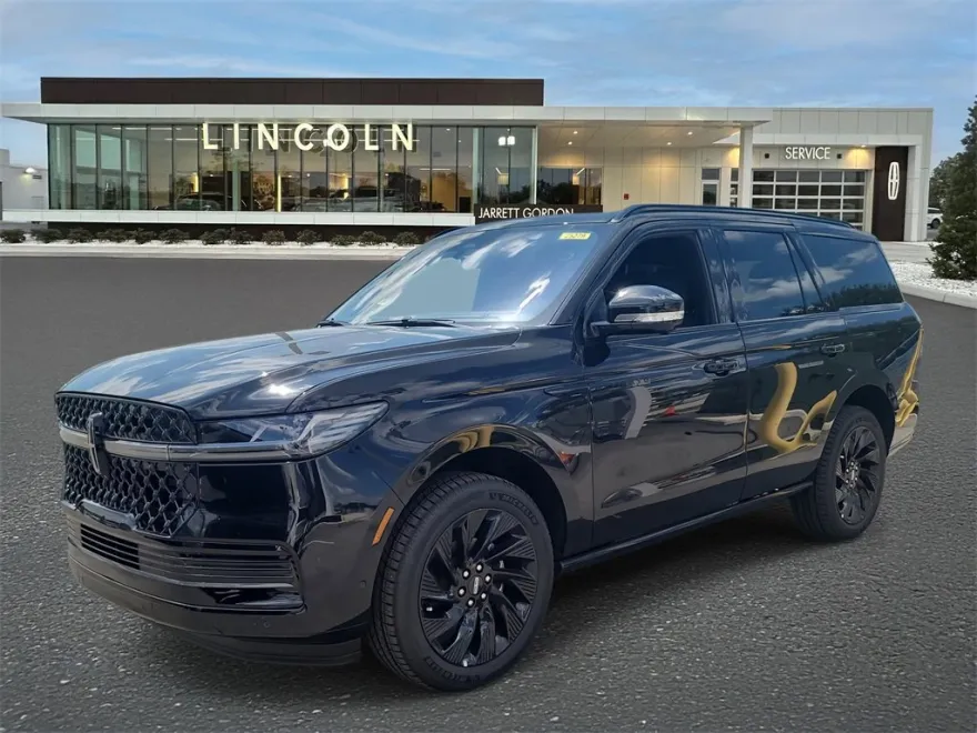 2025 Lincoln Navigator Reserve photo 1