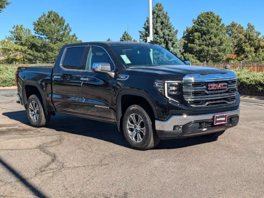 2025 Gmc Sierra 1500 SLT photo 1