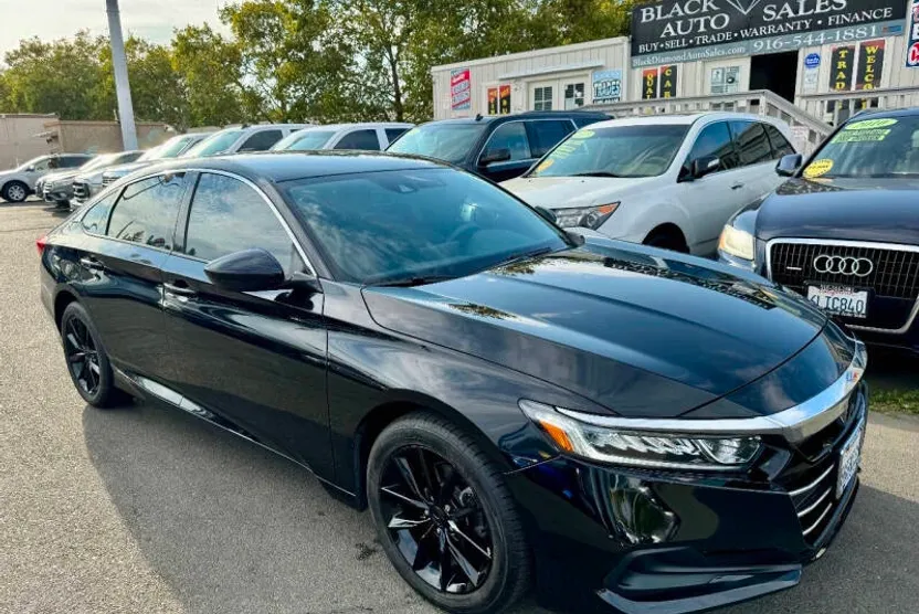 2021 Honda Accord LX photo 1