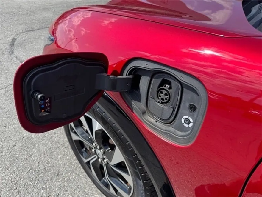 2021 Ford Mustang Mach-E Premium photo 10