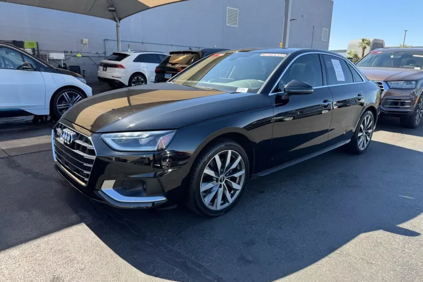 2022 Audi A4 40 Premium Plus photo 1