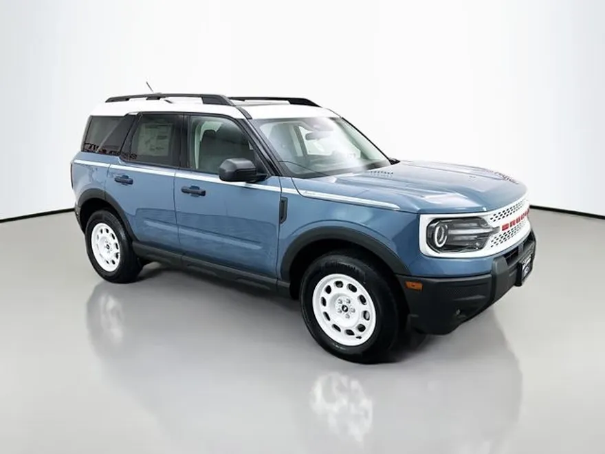 2025 Ford Bronco Sport Heritage photo 1