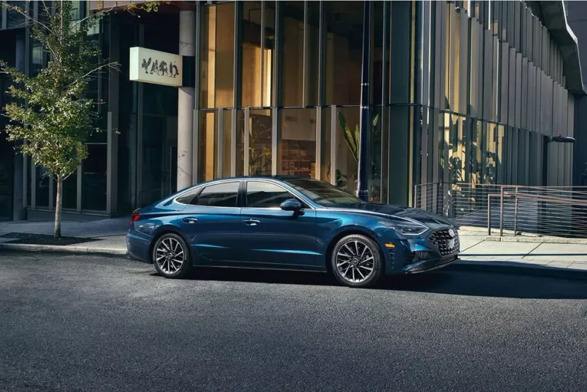 2025 Hyundai Sonata SEL Sport photo 1