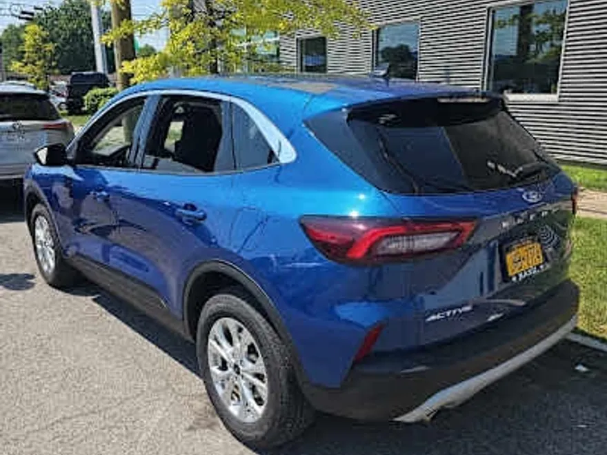 2023 Ford Escape Active photo 1
