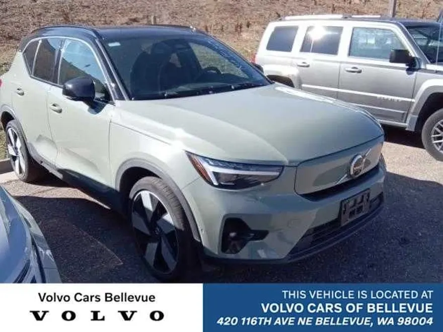 2023 Volvo XC40 Recharge Ultimate photo 1