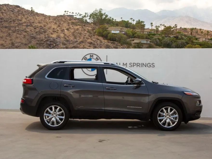 2015 Jeep Cherokee Limited photo 1