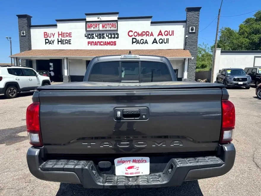 2021 Toyota Tacoma SR5 Double Cab photo 5