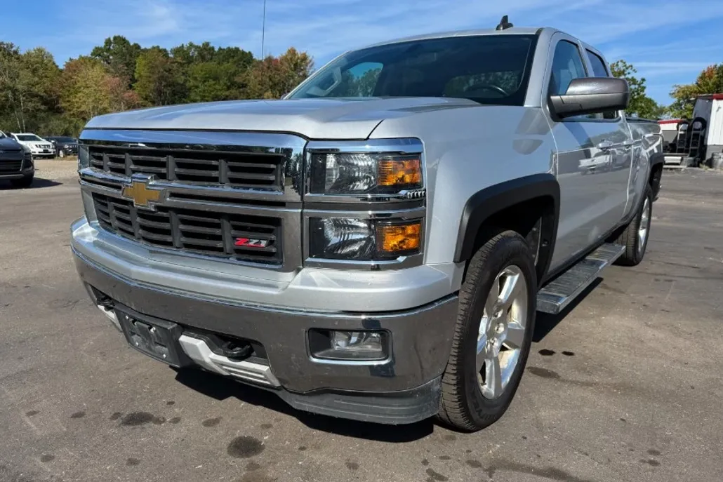 2015 Chevrolet Silverado 1500 photo 1