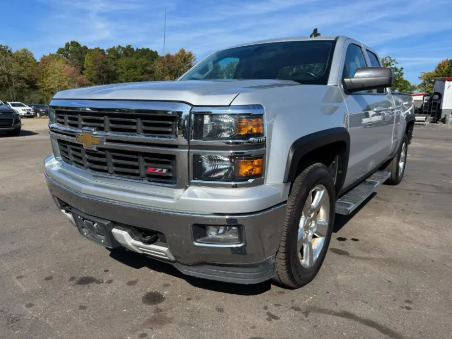 2015 Chevrolet Silverado 1500 photo 1