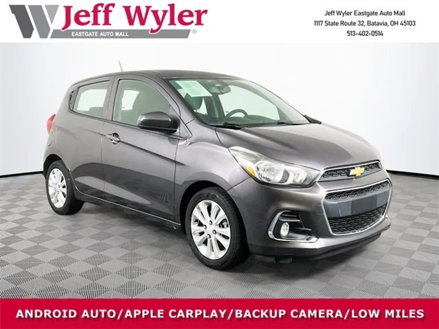 2016 Chevrolet Spark 1LT photo 1