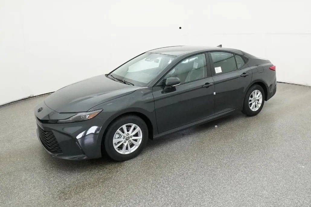 2026 Toyota Camry LE photo 1