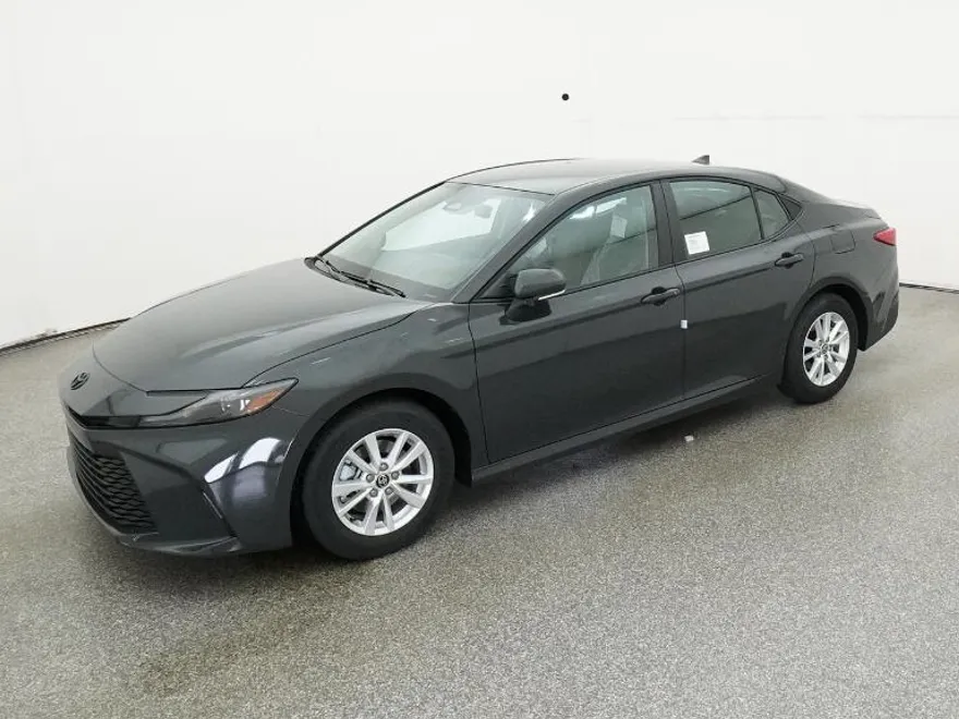 2026 Toyota Camry LE photo 1