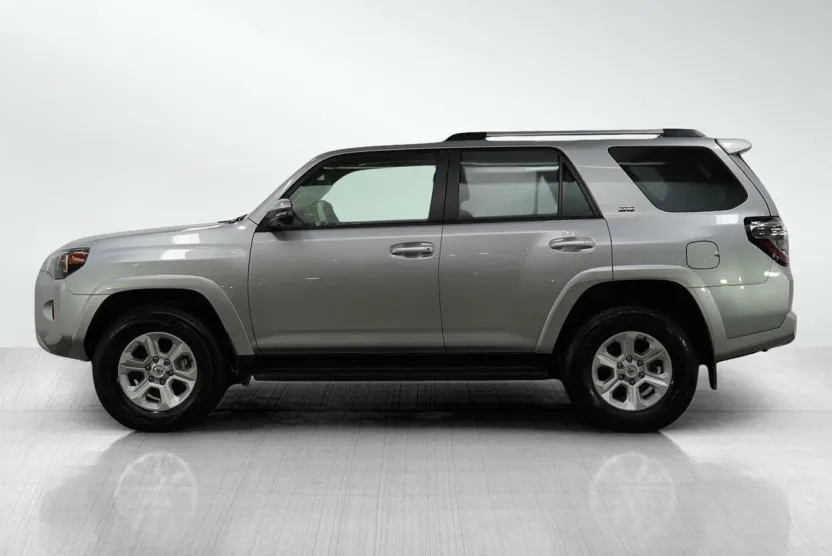 2024 Toyota 4Runner SR5 photo 1
