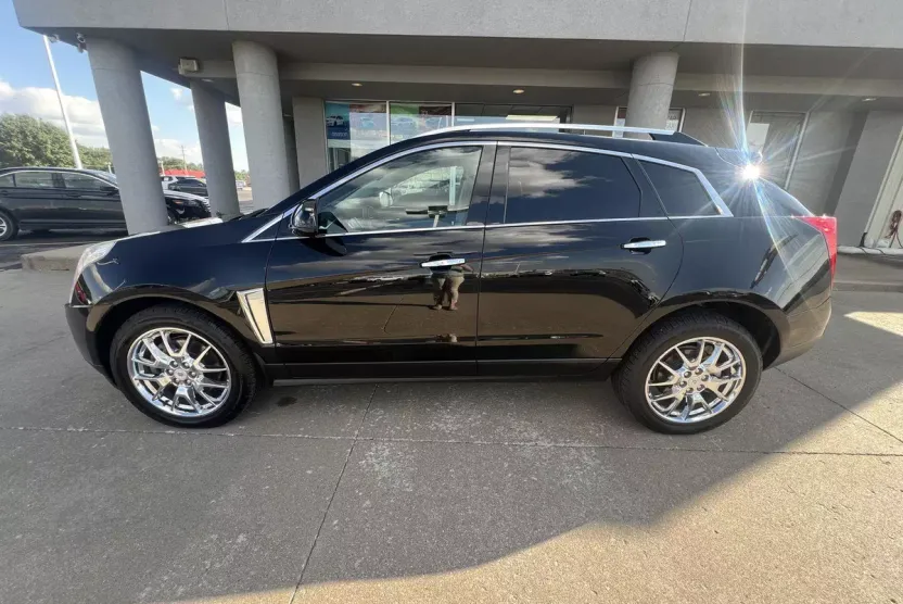 2013 Cadillac SRX Premium photo 1