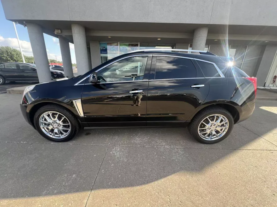 2013 Cadillac SRX Premium photo 1