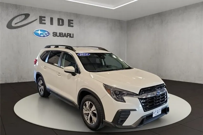 2024 Subaru Ascent Premium photo 1