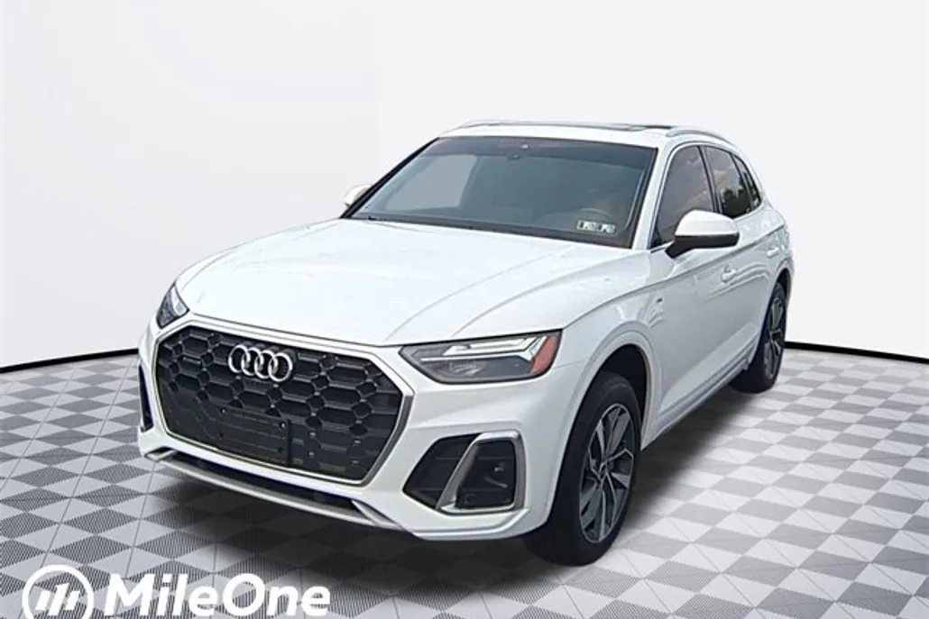 2024 Audi Q5 45 S line Premium photo 1