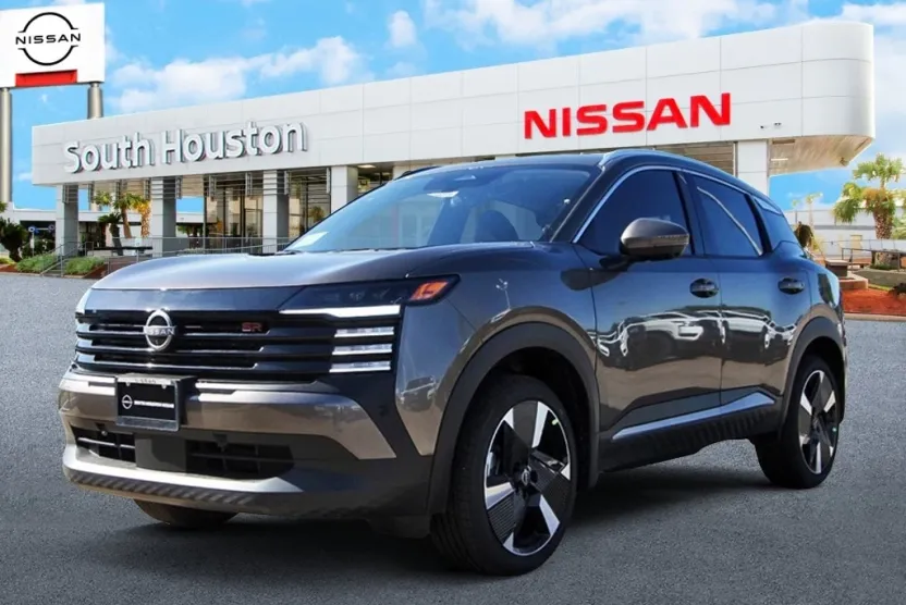 2025 Nissan Kicks SR photo 1