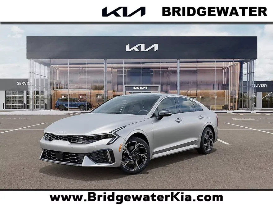 2025 Kia K5 GT-Line photo 1