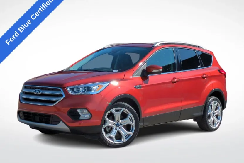 2019 Ford Escape Titanium photo 1