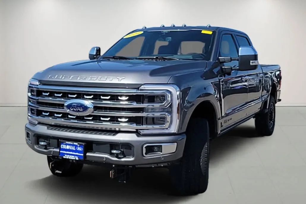 2024 Ford F-350 Platinum photo 1