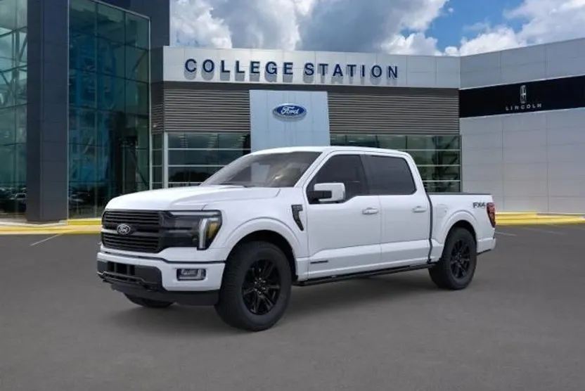 2025 Ford F-150 Platinum photo 1