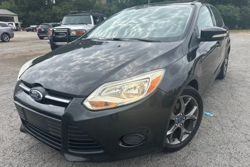 2013 Ford Focus SE photo 1