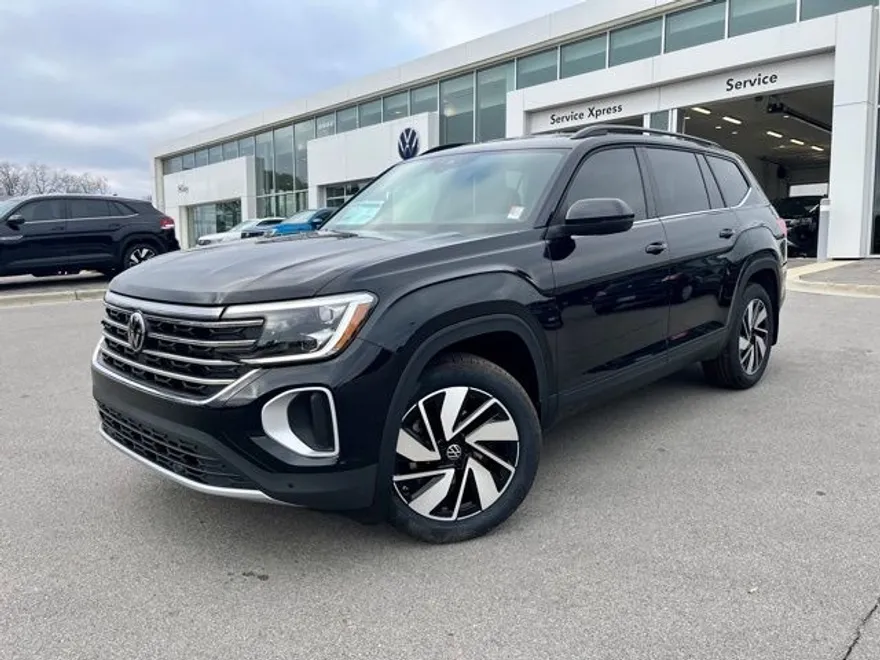 2025 Volkswagen Atlas SE Technology photo 1