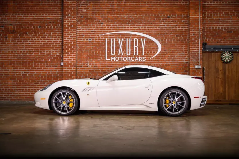 2014 Ferrari California photo 1