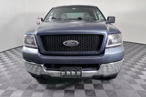 2005 Ford F-150 XLT photo 3