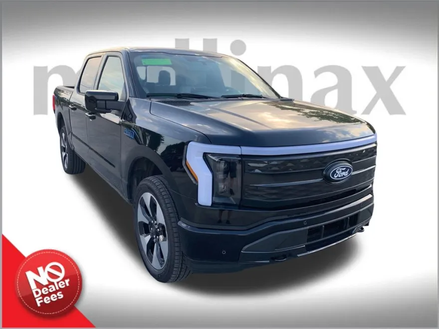 2025 Ford F-150 Lightning Platinum photo 1