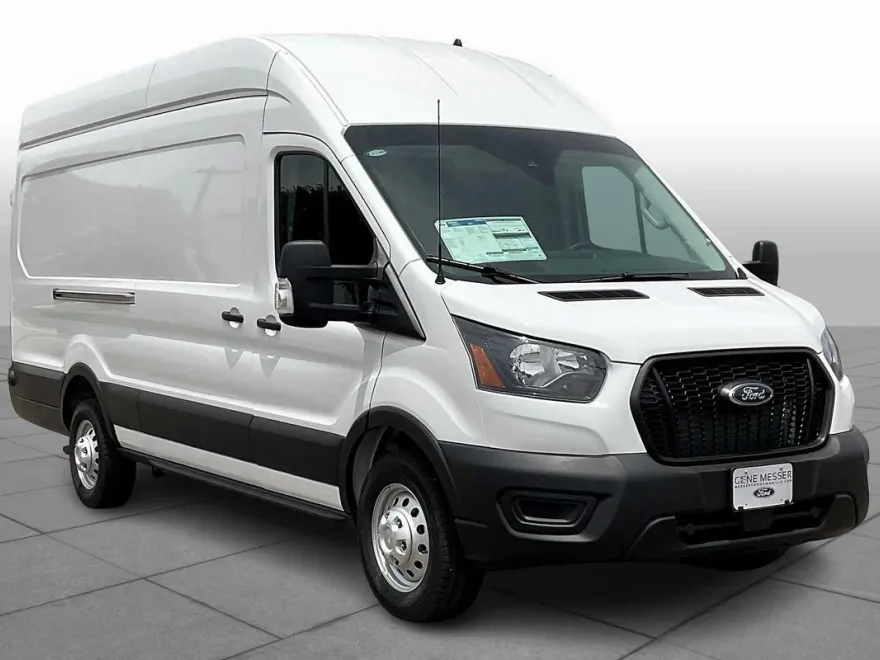 2025 Ford Transit Cargo Van photo 1