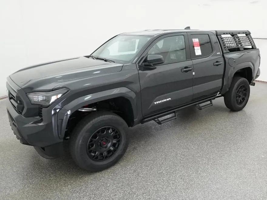 2025 Toyota Tacoma SR5 photo 1