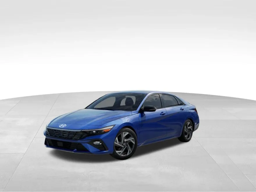 2025 Hyundai Elantra SEL Sport photo 1