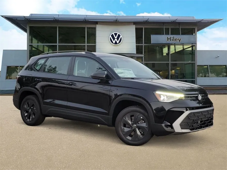 2025 Volkswagen Taos S photo 1
