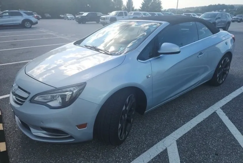 2018 Buick Cascada Premium photo 1