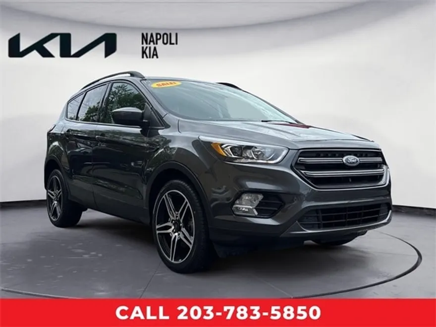 2019 Ford Escape SEL photo 1