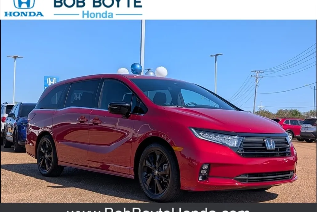 2023 Honda Odyssey Sport photo 1