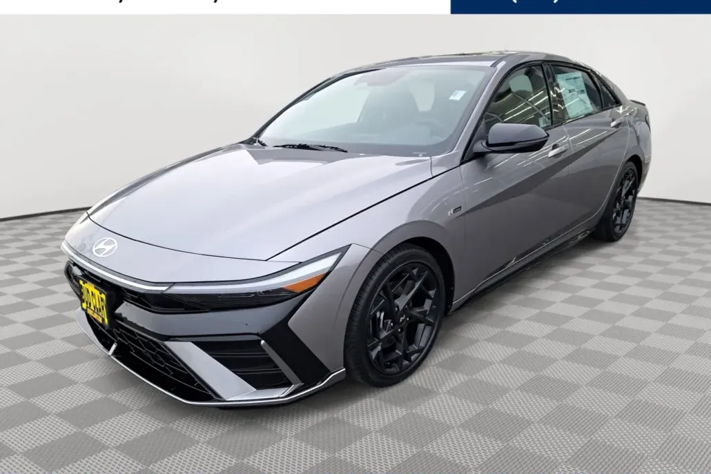 2025 Hyundai Elantra N Line photo 1