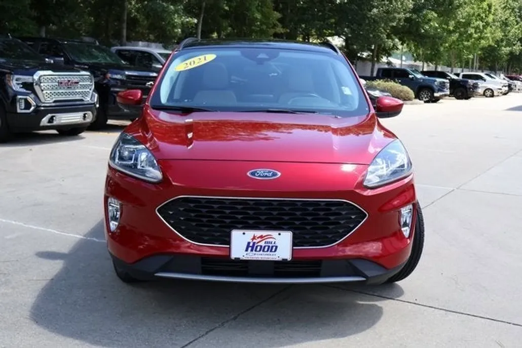 2021 Ford Escape SEL photo 1