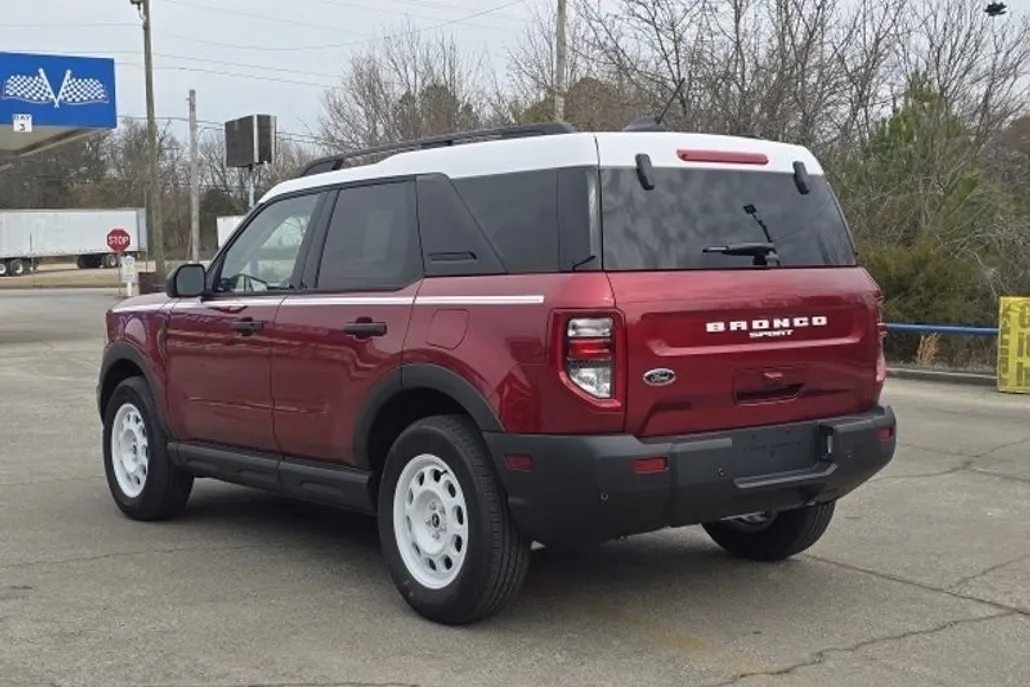 2025 Ford Bronco Sport Heritage photo 1
