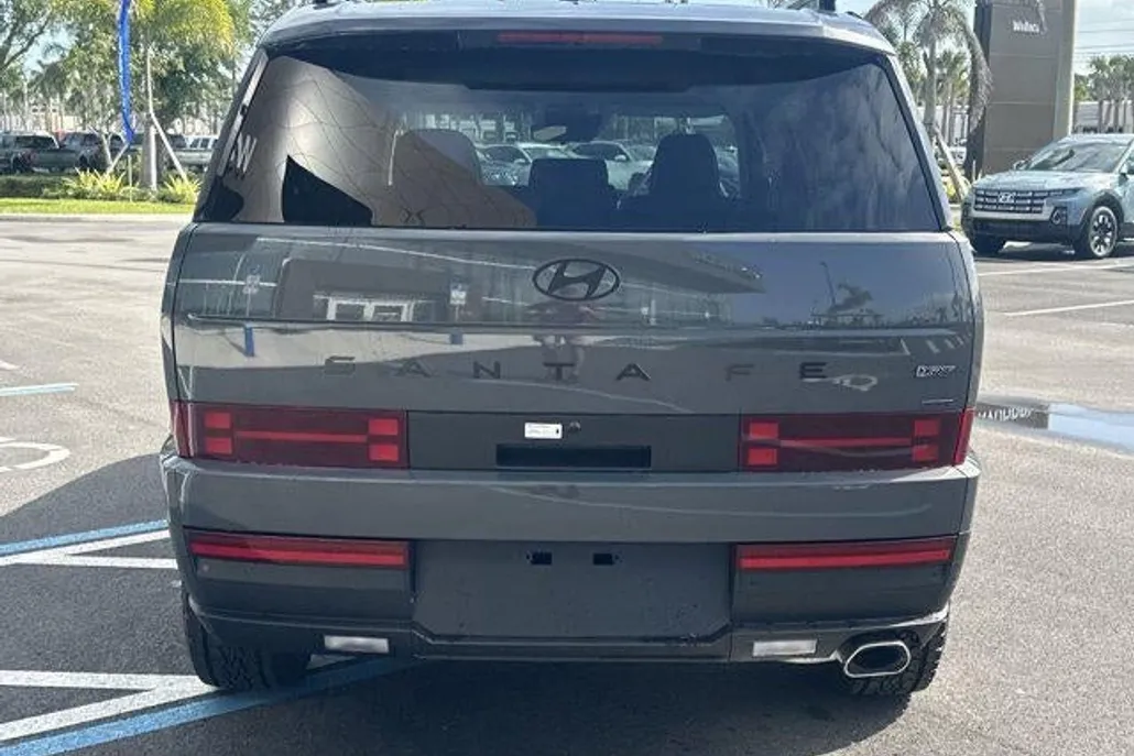 2025 Hyundai Santa Fe XRT photo 1