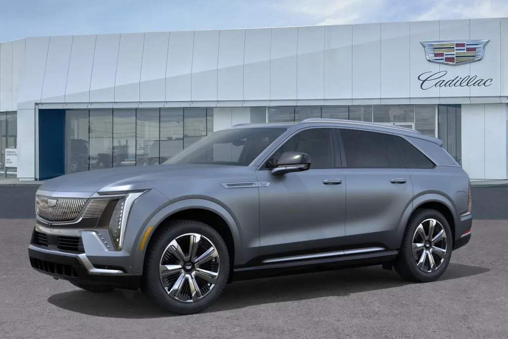 2026 Cadillac Escalade IQ Luxury photo 1