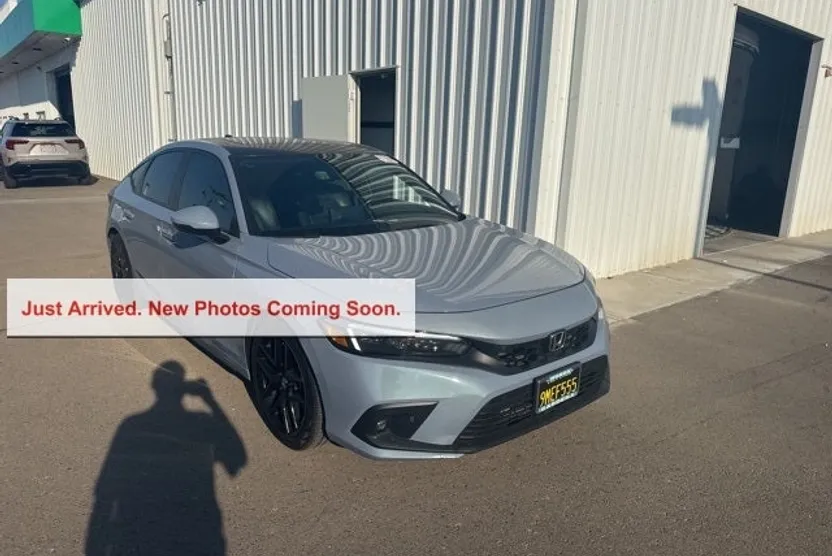 2024 Honda Civic Sport Touring photo 1