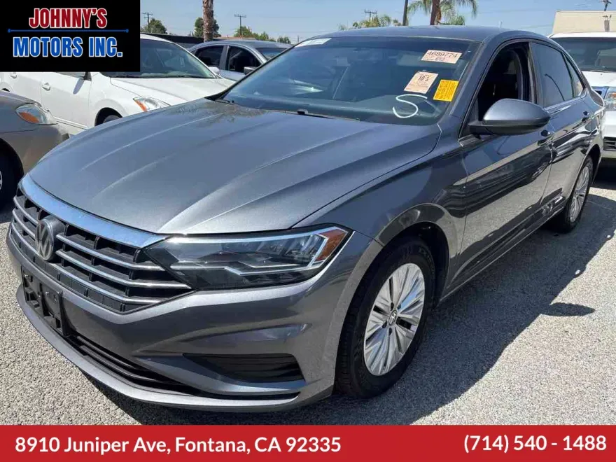 2019 Volkswagen Jetta SE R-Line photo 1
