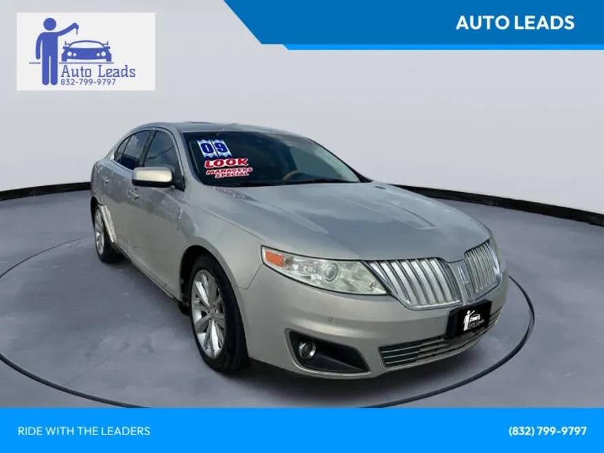 2009 Lincoln MKS Base photo 1