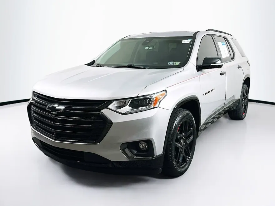 2020 Chevrolet Traverse Premier photo 1