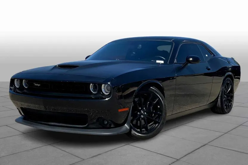 2023 Dodge Challenger R/T Scat Pack photo 1