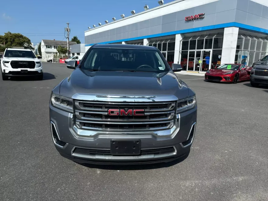 2022 Gmc Acadia SLE photo 1